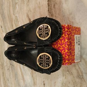 Tory Burch Alexandra Black Suede Moccasins Loafer 11